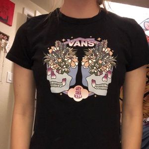 Skull and flower vans shirt